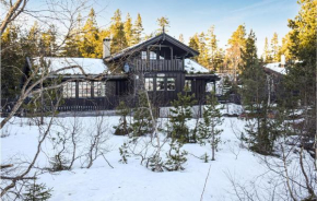 Beautiful home in Lampeland with Sauna, WiFi and 6 Bedrooms
